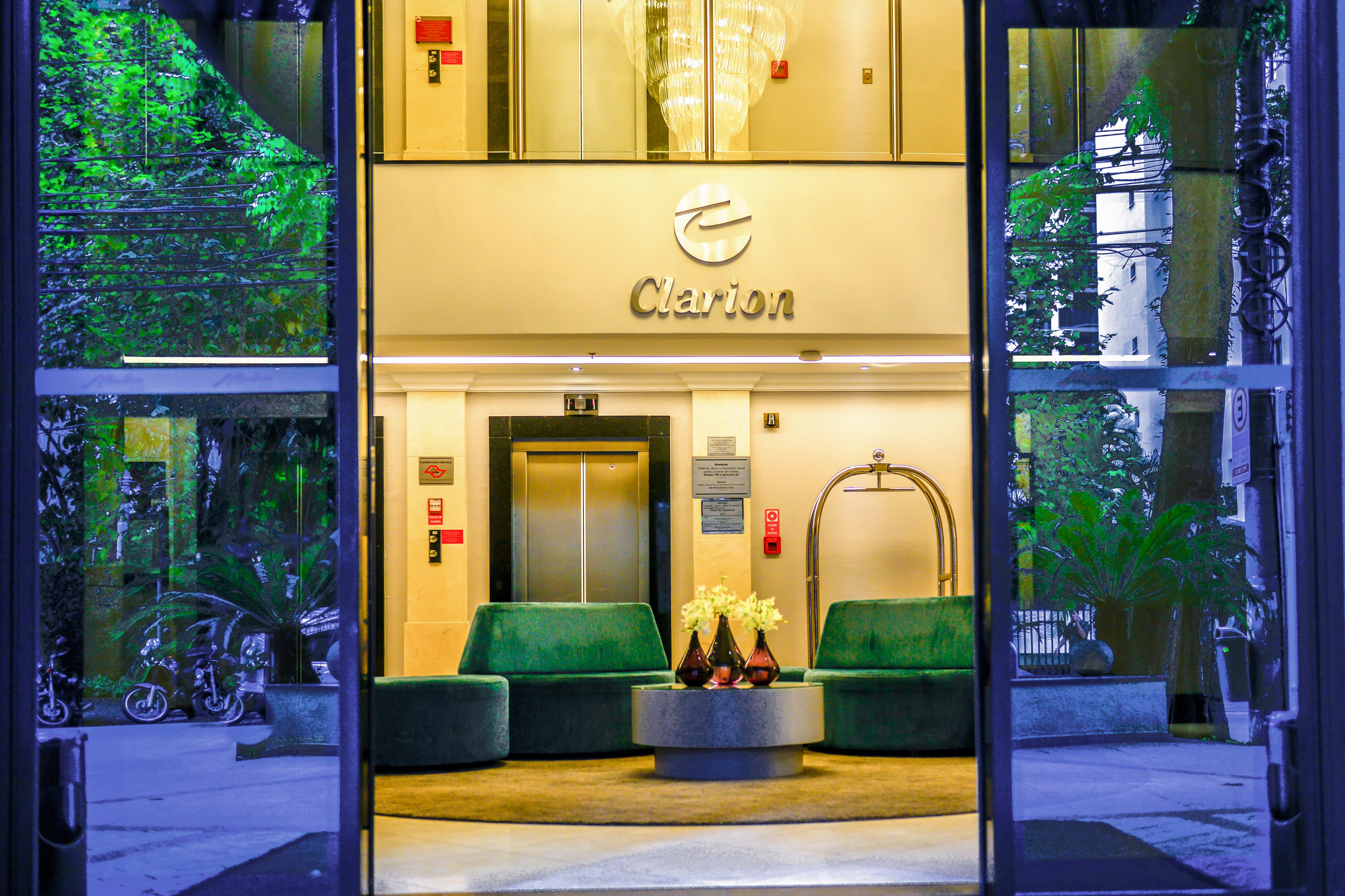 Hotel Clarion Faria Lima São Paulo Zewnętrze zdjęcie Entrance of Clarion Hotel in Milan