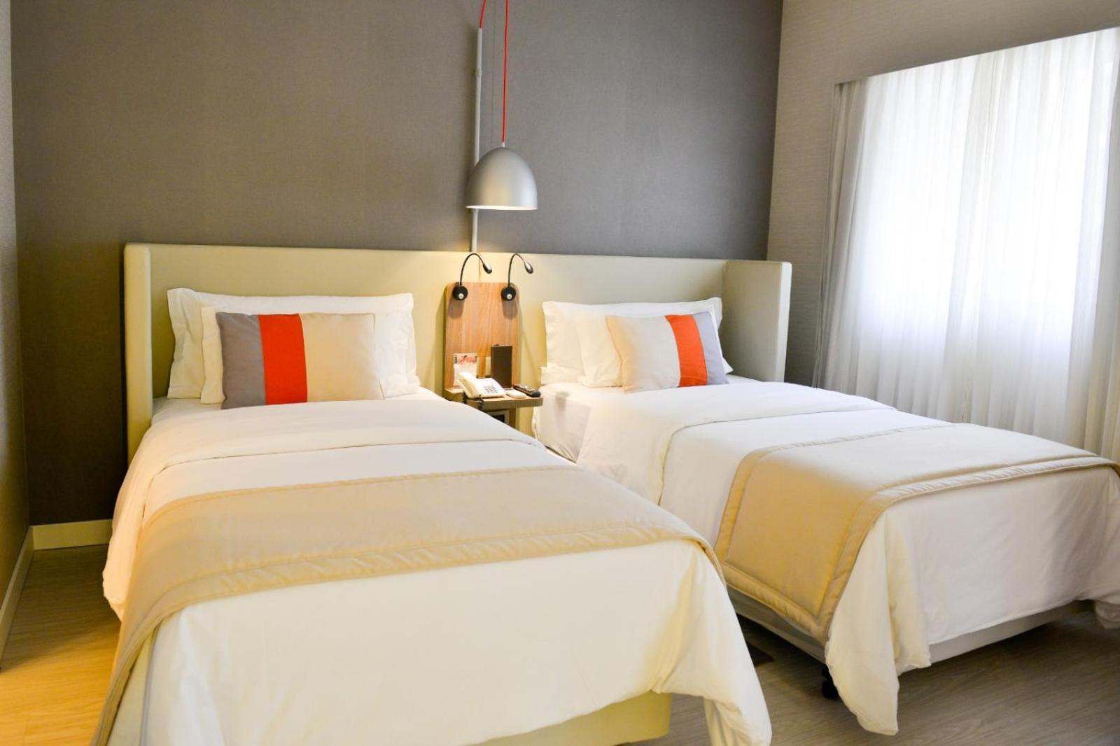 Hotel Clarion Faria Lima São Paulo Zewnętrze zdjęcie A room at the hotel